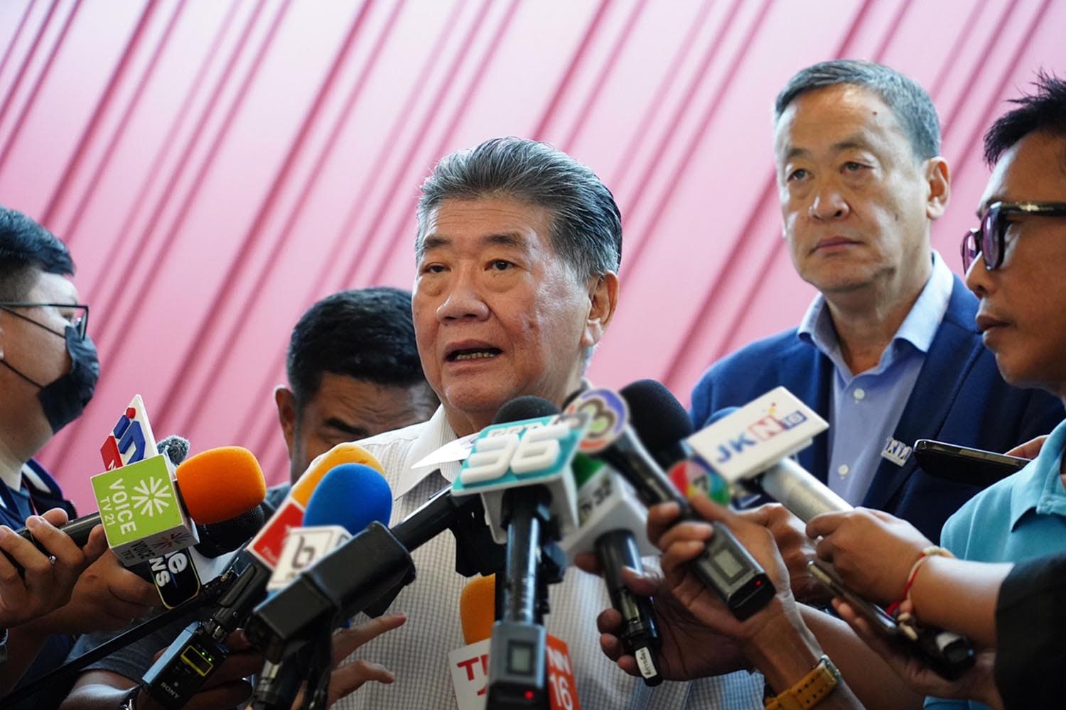Phumtham_Wechayachai_is_so_happy_Election_Commission_will_Guarantee_Member_of_Parliament_Next_Week_SPACEBAR_Hero_0d293236b9.jpeg