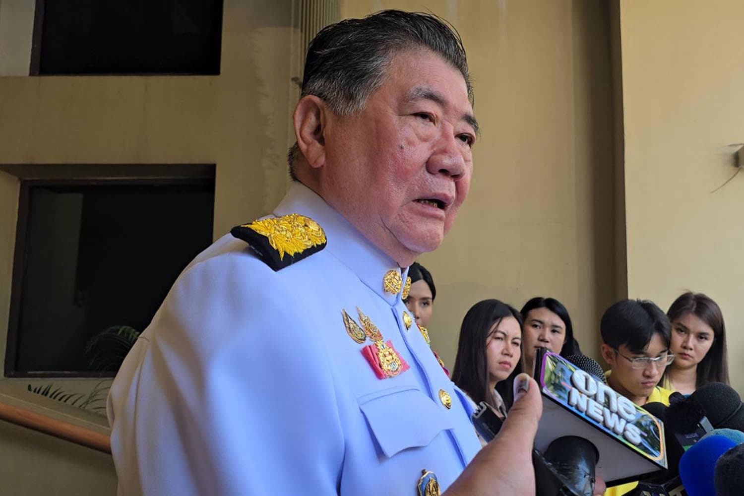 Phumtham_confirms_there_is_no_secret_deal_Thaksin_Hun_Sen_overlapping_maritime_areas_SPACEBAR_Hero_dcb34c58cf.jpg