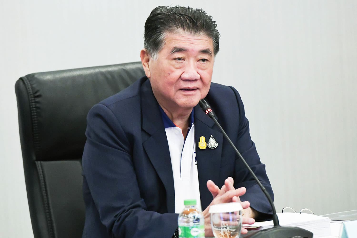 Phumtham_points_out_that_Thaksin_stay_in_the_hospital_is_at_the_doctor_s_discretion_SPACEBAR_Hero_df649e5cf9.jpg
