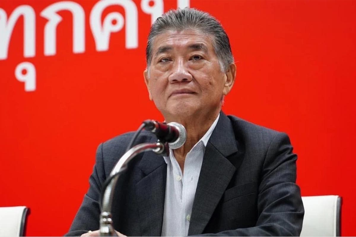 Phumtham_said_Paetongtarn_has_qualities_to_be_leader_take_the_Party_to_new_dimension_SPACEBAR_Photo02_7f0cfc0388.jpg