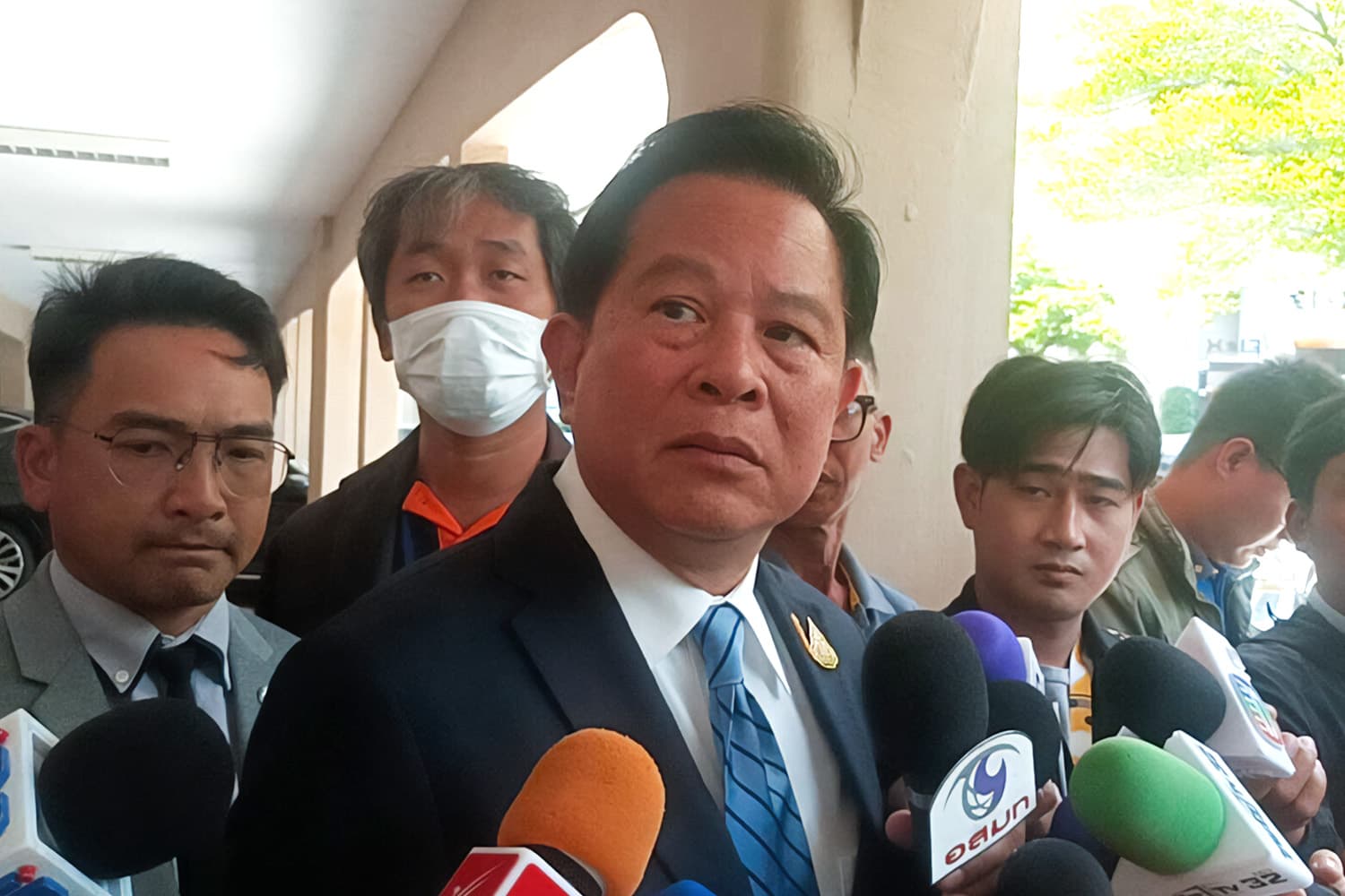 Piraphan_said_that_the_coalition_government_party_must_support_government_policy_SPACEBAR_Hero_216cd27186.jpg