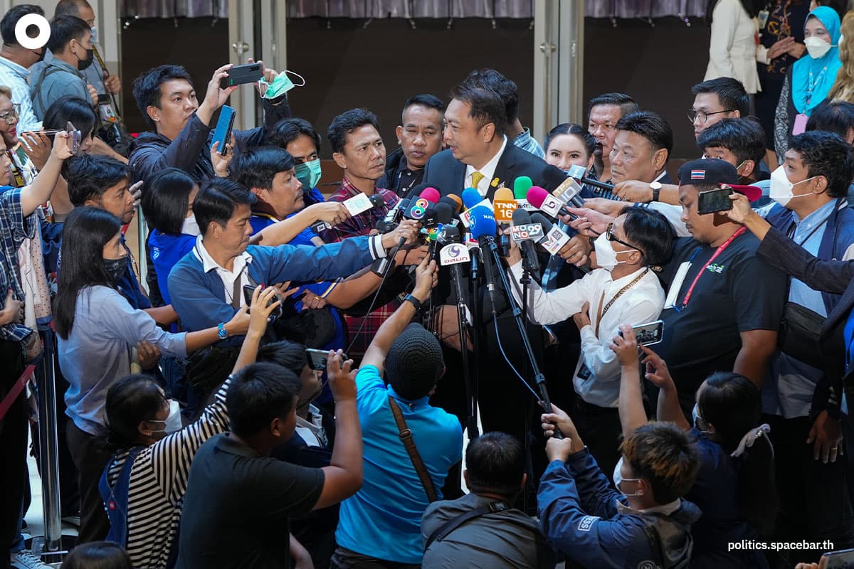 Political_Party_Present_The_Secretariat_of_The_House_of_Representatives_Fourth_Day_SPACEBAR_Photo01_c3cc2043b0.jpeg