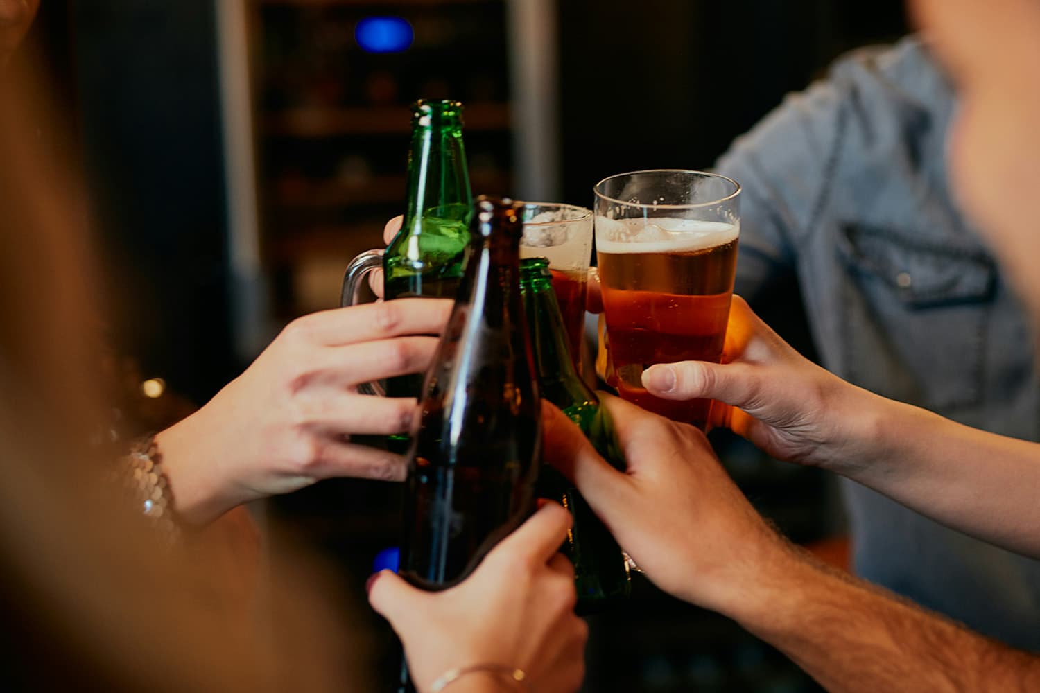 Prasert_talked_about_the_law_prohibiting_the_sale_of_alcoholic_beverages_SPACEBAR_Hero_acc1f3e6cf.jpg