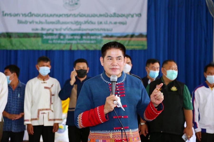 Prawit_inspects_the_government_Lampang_Phayao_Province_Jan_16_monitoring_government_policies_SPACEBAR_Photo02_727d690ad2.jpeg