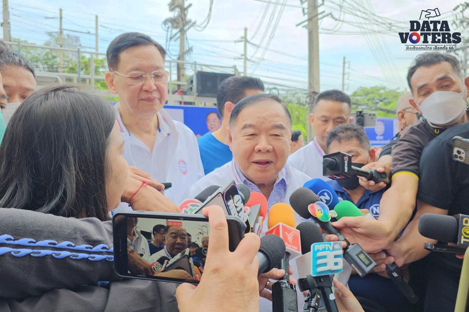 Prawit_invites_people_to_come_out_and_exercise_their_right_to_vote_SPACEBAR_Hero_27b764b8fe.jpeg