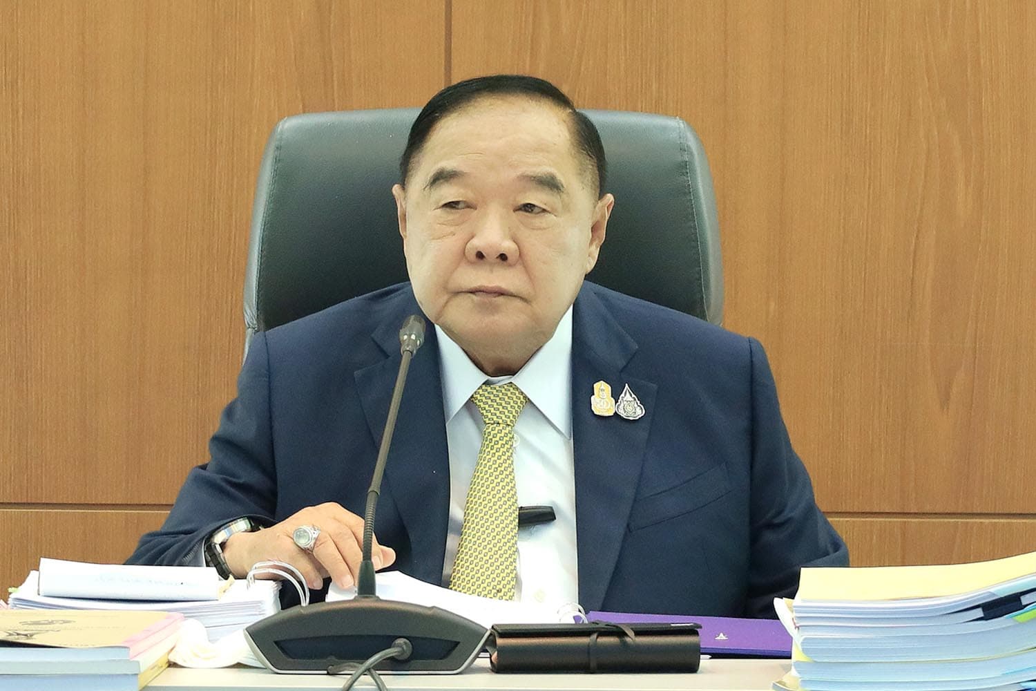 Prawit_opened_his_heart_to_the_4_letter_The_Spirit_of_Loyalty_SPACEBAR_Hero_ae6a21c8ae.jpeg