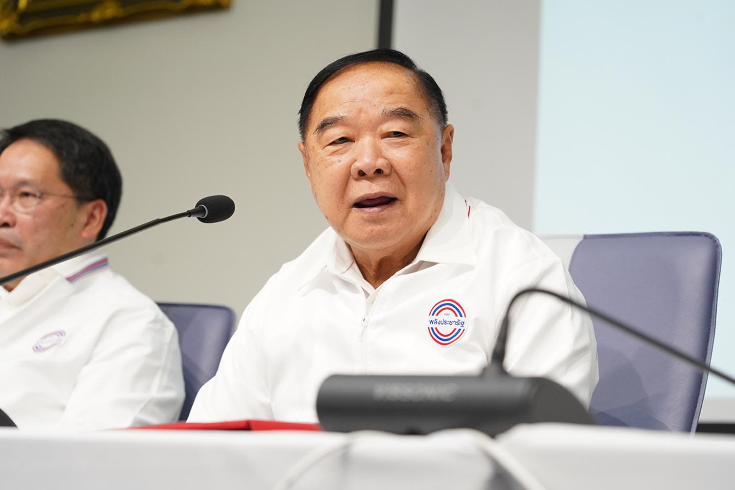 Prawit_ordered_legal_department_of_Palang_Pracharat_Party_take_care_M_Ps_SPACEBAR_Hero_a977f02bad.jpeg