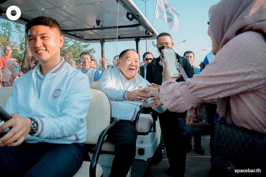 Prayut_goes_to_Phuket_Prawit_goes_to_Chiang_Mai_on_March_19_same_day_SPACEBAR_Photo02_0003f234a9.jpeg