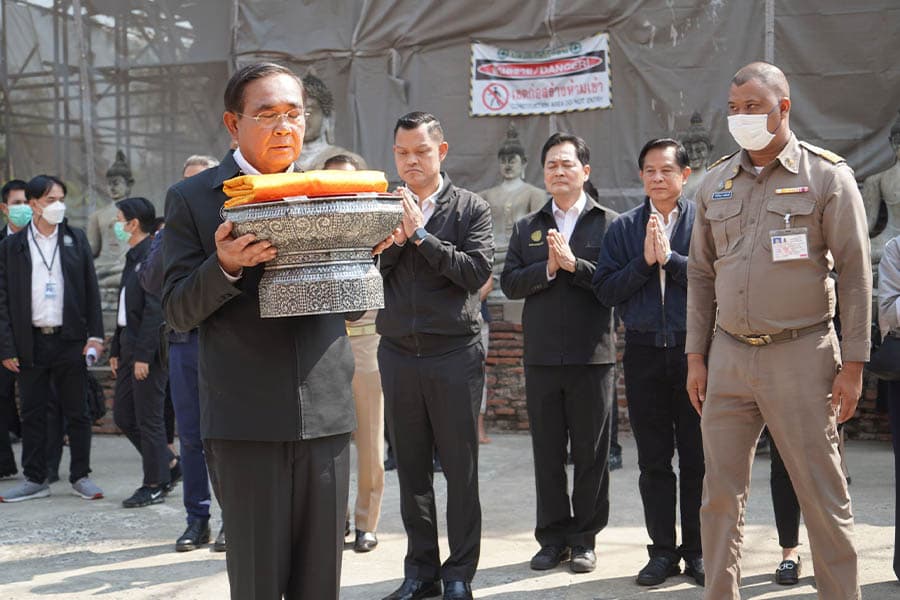 Prayut_goes_to_the_government_inspection_area_Ayutthaya_province_SPACEBAR_Photo03_e319f1c610.jpeg