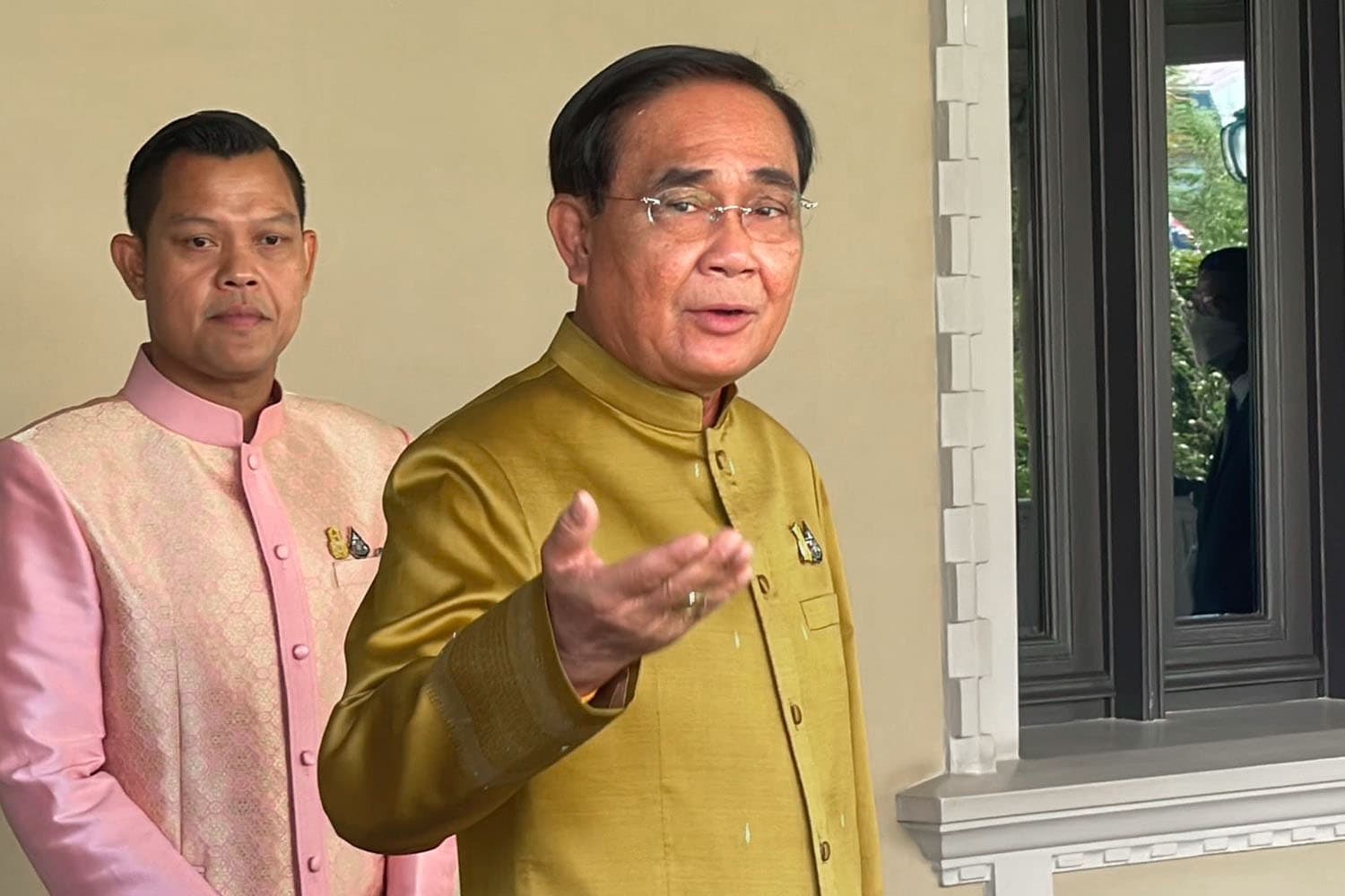 Prayut_highway_corruption_Investigate_both_giver_and_receiver_SPACEBAR_Hero_2e58f072da.jpeg