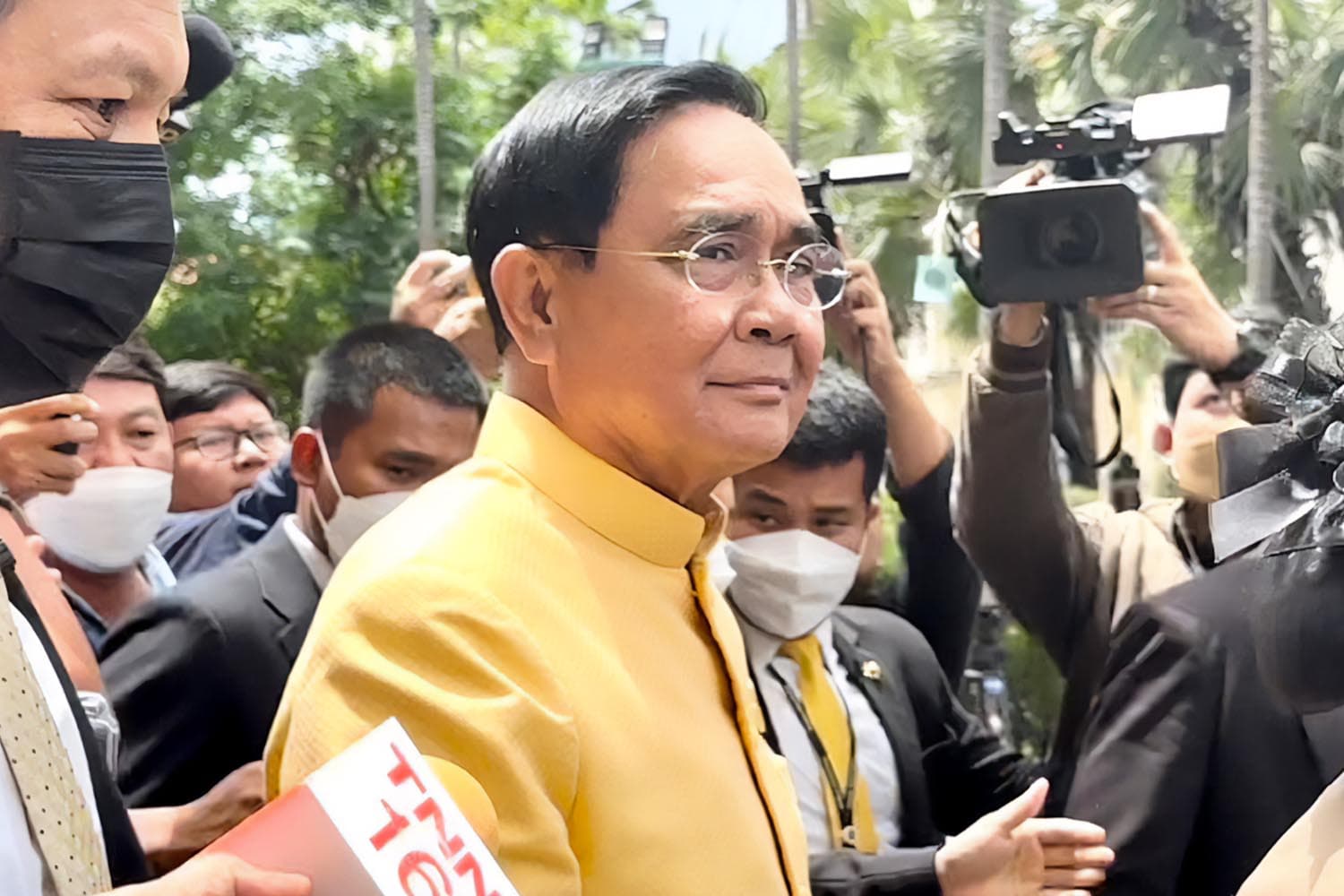 Prayut_to_look_at_the_damage_If_it_drags_on_choose_Prime_SPACEBAR_Hero_445a6976cc.jpeg