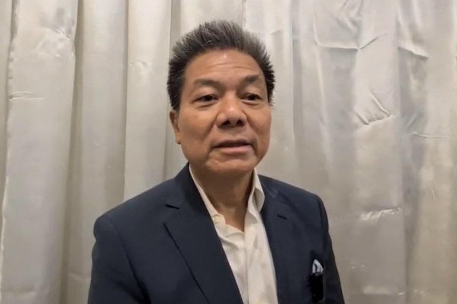 President_NBTC_Tele_medicine_personal_doctor_Thai_people_Edit_SPACEBAR_Photo01_ca24af38fb.jpeg