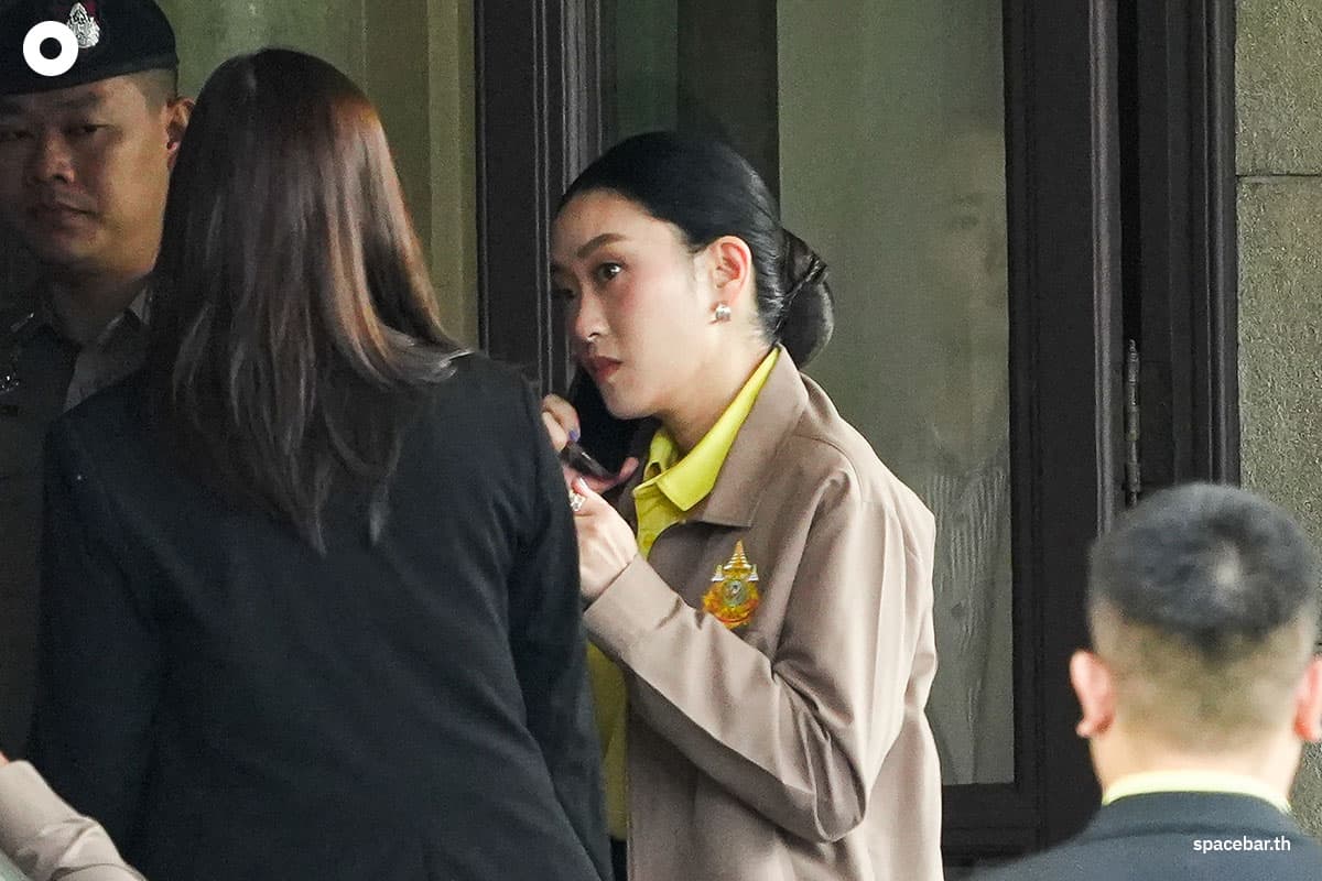 Photo Story : ‘นายกฯ’ เข้าทำงานที่ ‘ทำเนียบ’ กลางกระแสสังคม ‘ลาออก - ยุบสภา’