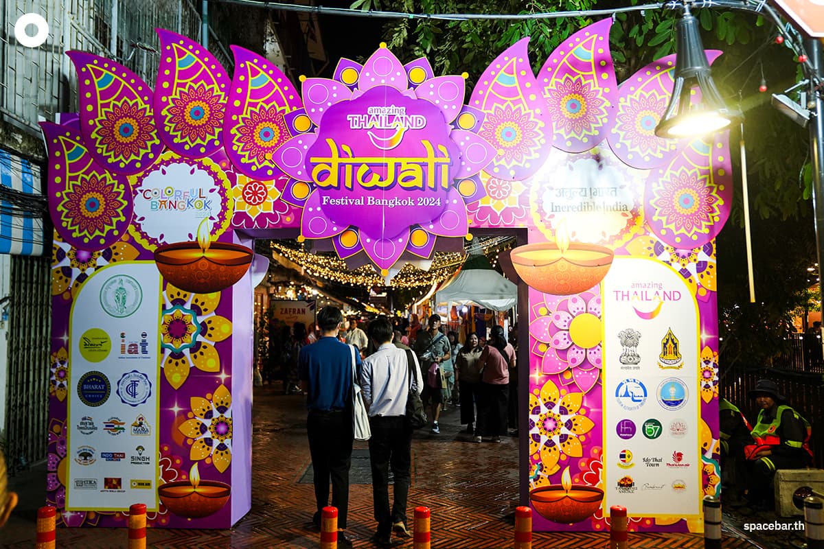 Prime_Minister_Pae_Thongthan_joins_in_opening_the_Diwali_festival_Bangkok_2024_SPACEBAR_Photo11_1c1b65a87d.jpg