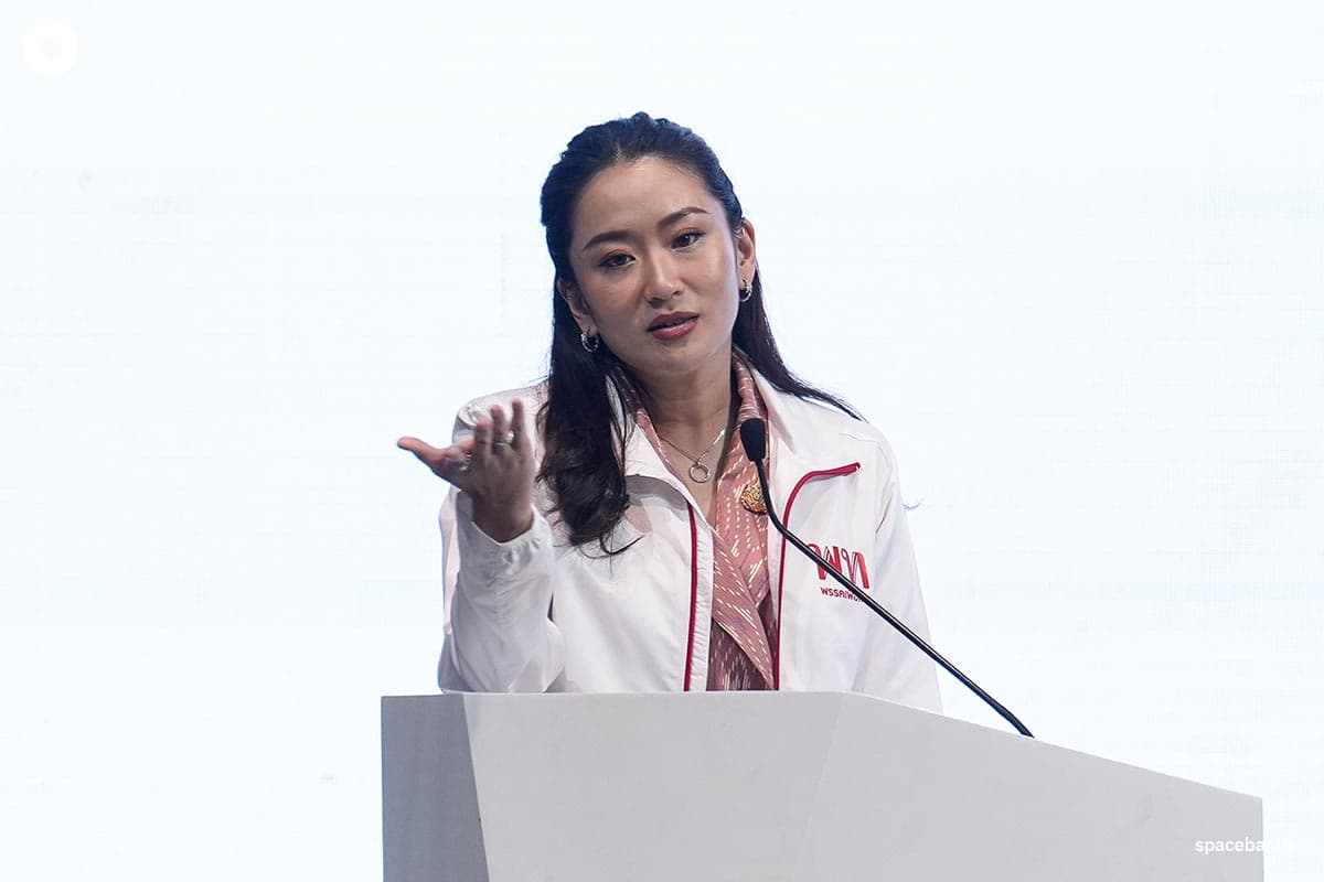 Prime_Minister_Pae_Thongthan_leads_a_general_meeting_of_the_Pheu_Thai_Party_SPACEBAR_Photo00_b6052c68f1.jpg