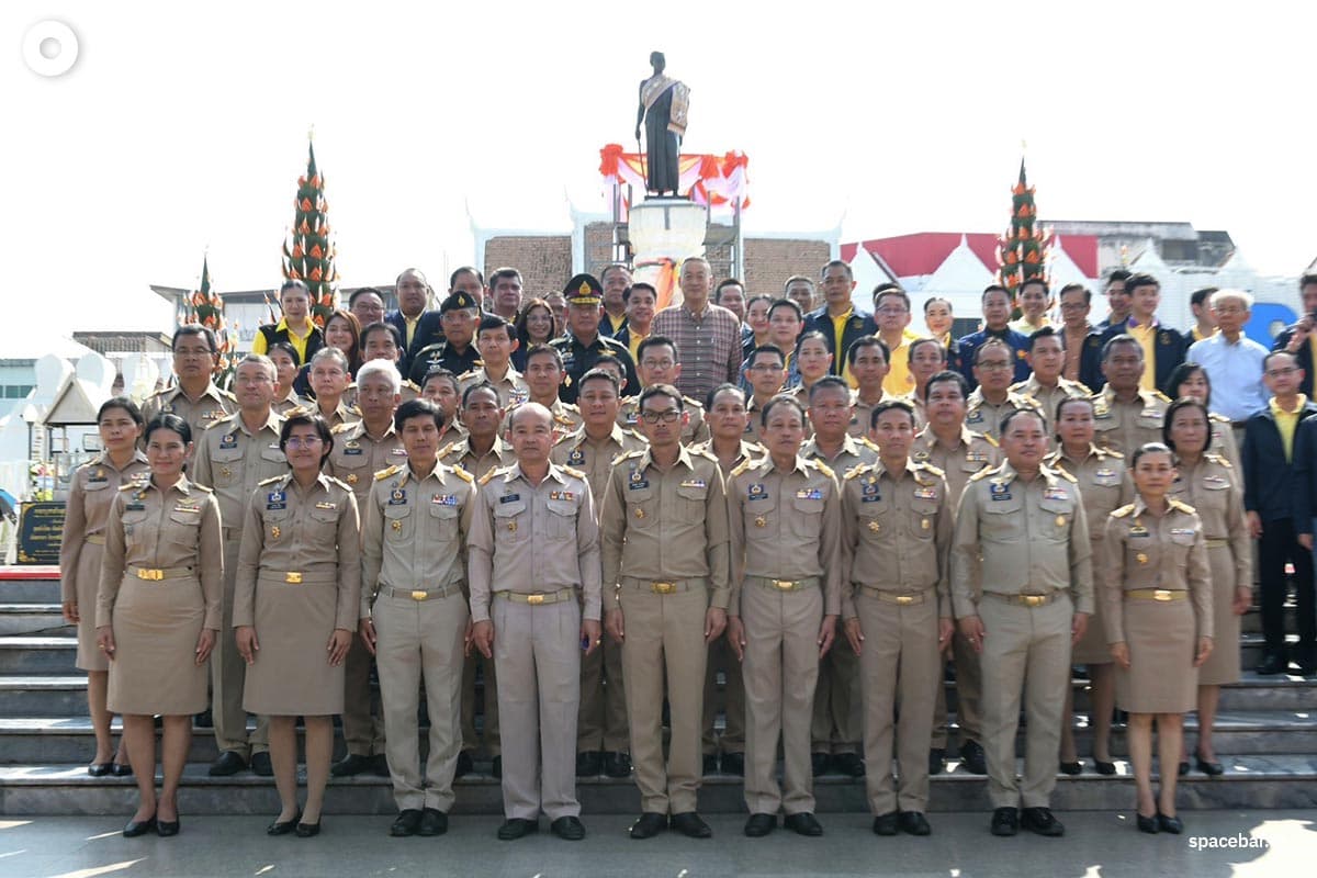 Prime_Minister_Settha_visits_the_government_inspection_area_in_Nakhon_Ratchasima_Province_SPACEBAR_Photo07_45f6760d77.jpg