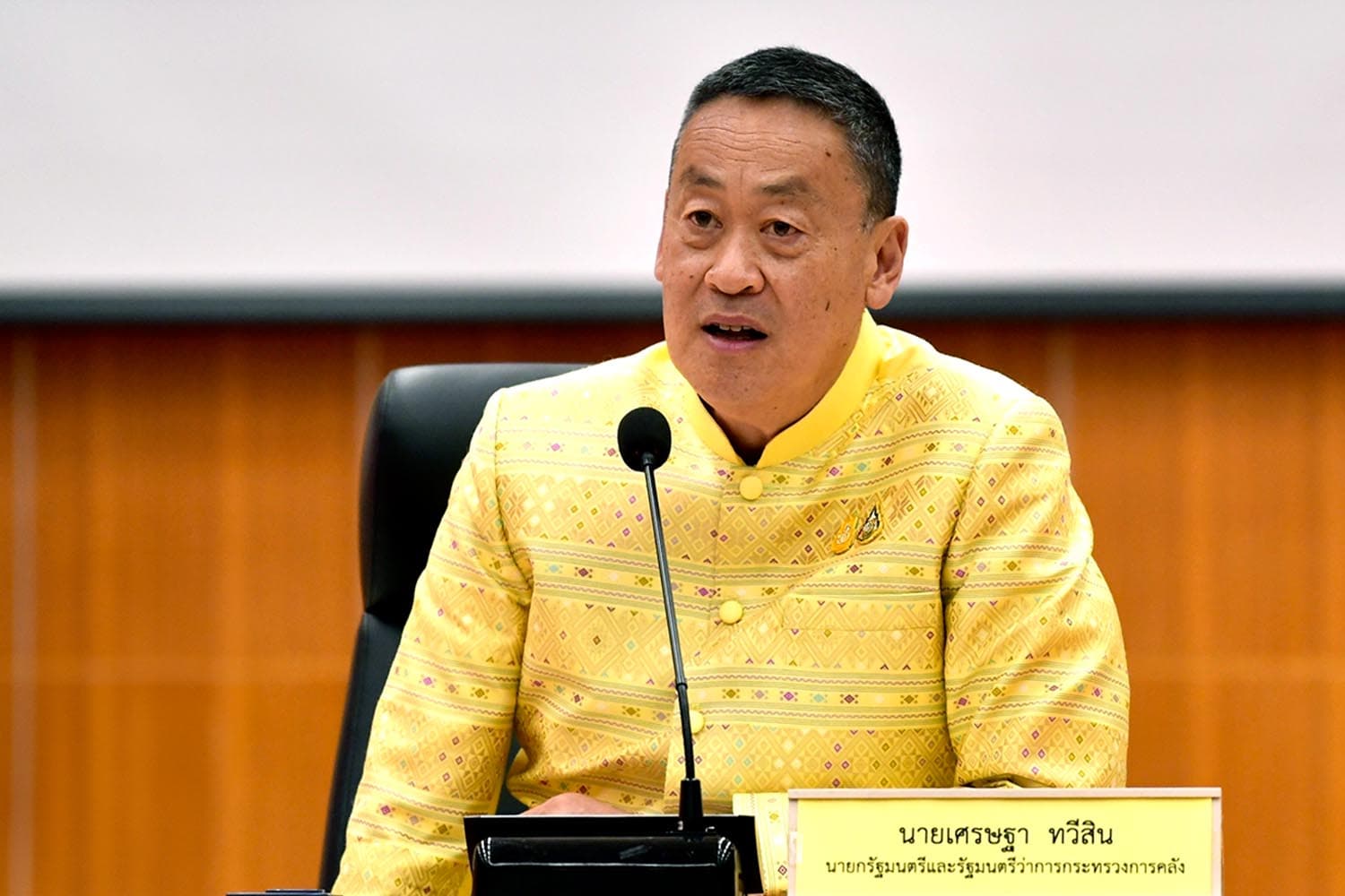 Prime_Minister_Srettha_calls_a_Cabinet_meeting_on_Sunday_before_flying_abroad_SPACEBAR_Hero_a677f81529.jpg
