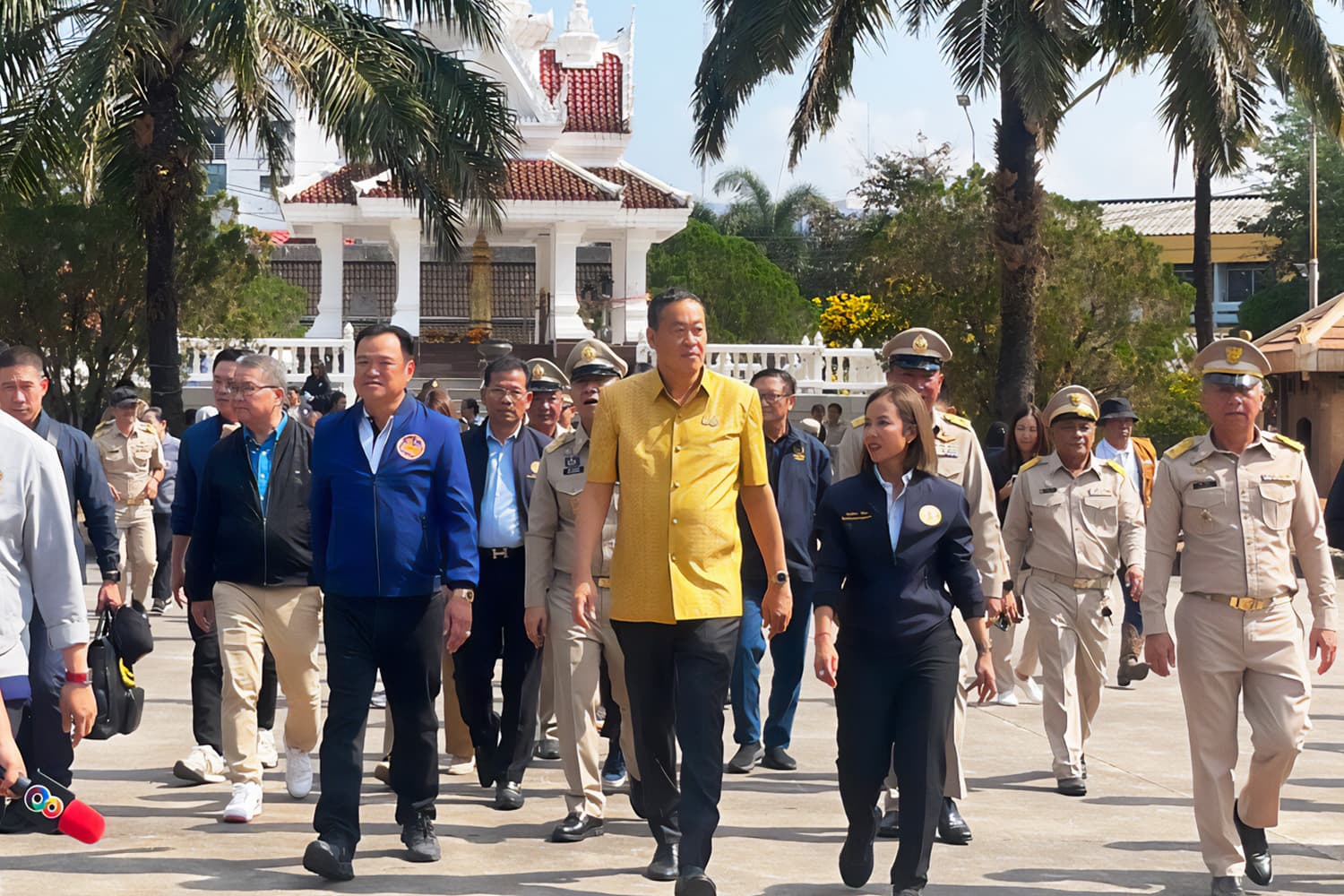 Prime_Minister_Srettha_visits_the_area_to_inspect_government_affairs_in_Ranong_Province_SPACEBAR_Hero_ca6ff160bb.jpg
