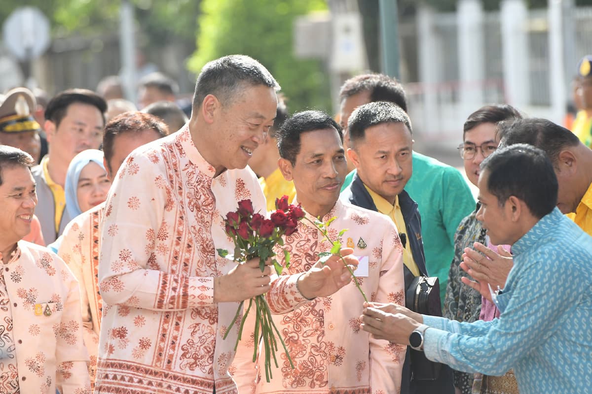 Prime_Minister_goes_to_visit_Yala_Province_Emphasize_support_for_education_Create_equal_opportunities_SPACEBAR_Photo02_046f5b0215.jpg