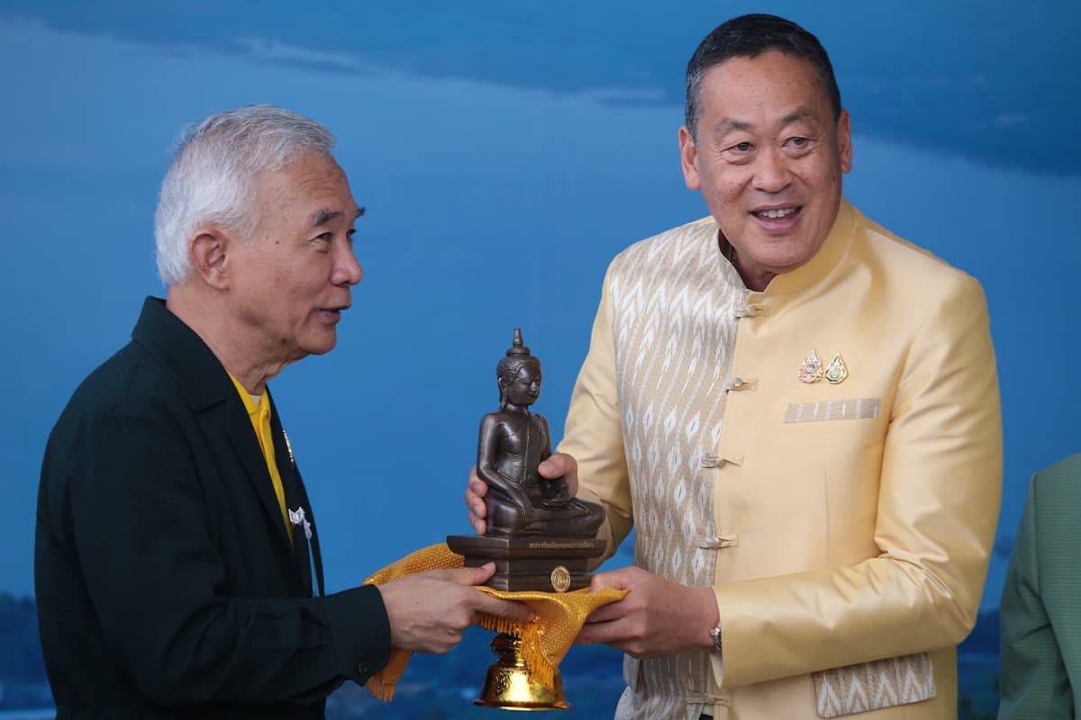 Prime_Minister_leads_a_Cabinet_meeting_in_Nakhon_Ratchasima_SPACEBAR_Photo02_b967cebc10.jpg