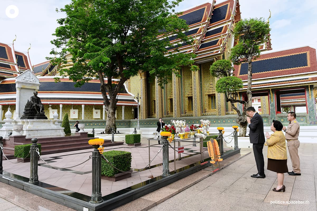 Prime_Minister_meets_His_Holiness_the_Supreme_Patriarch_SPACEBAR_Photo03_d84cc13b35.jpeg