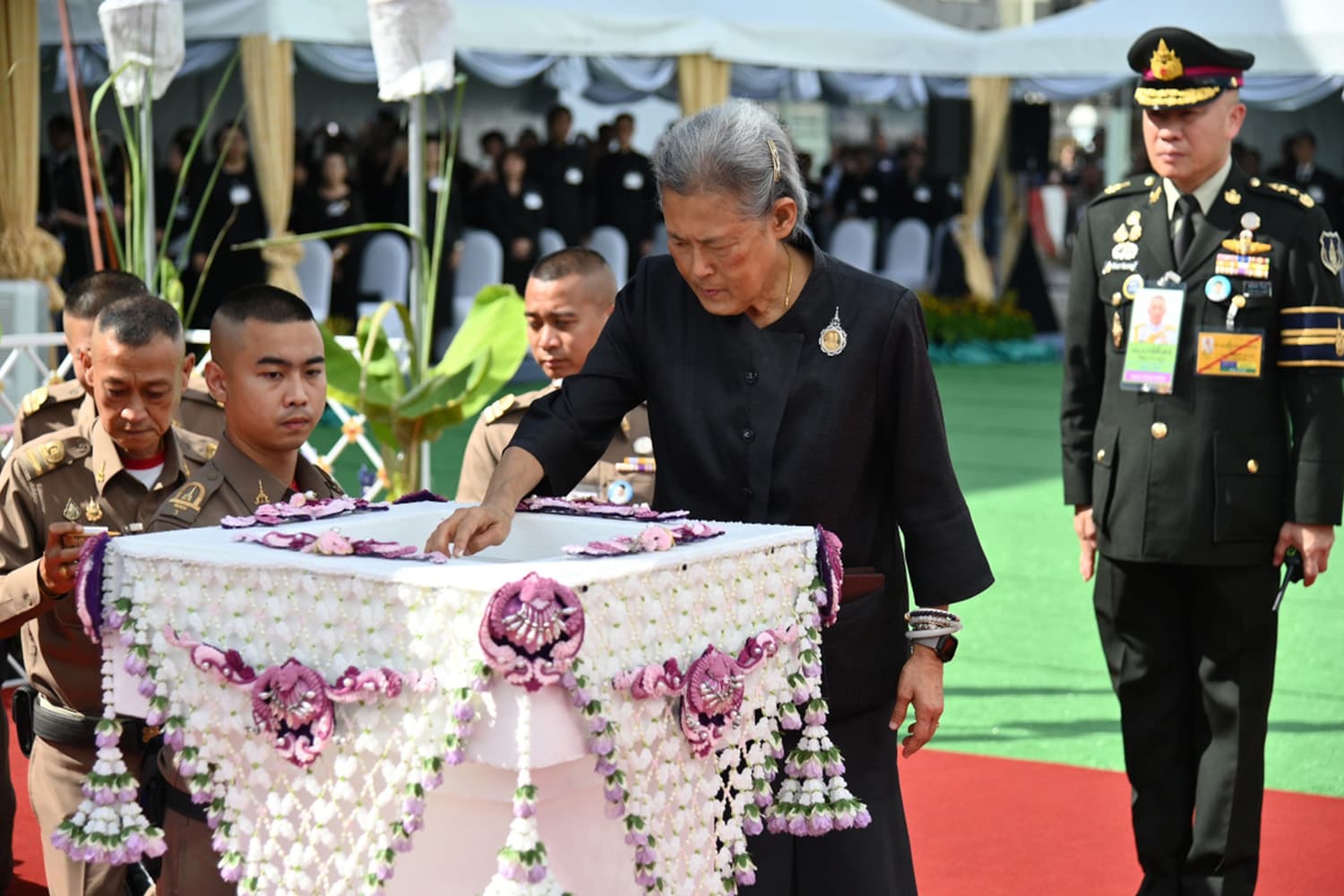 ‘กรมสมเด็จพระเทพฯ’ เสด็จพระราชดำเนินทรงวางศิลาฤกษ์อาคารโรงพยาบาลรามาธิบดีและย่านนวัตกรรมโยธี
