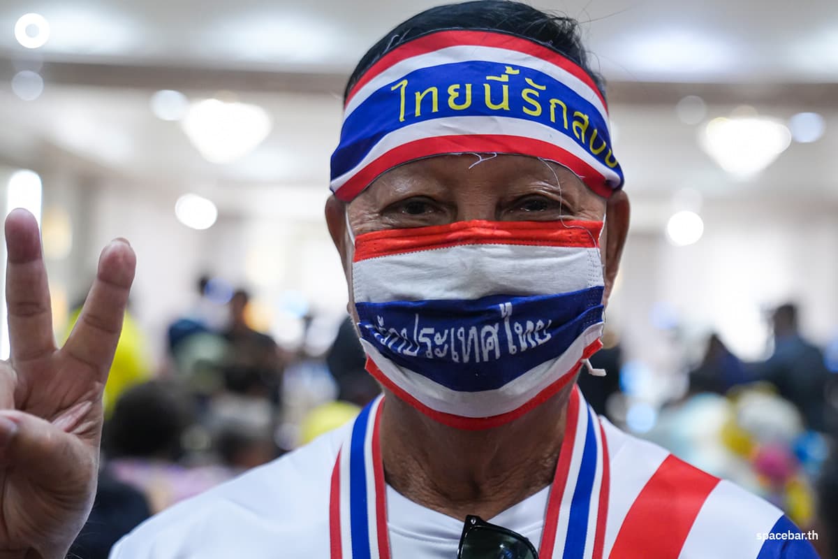 Protesters-prepare-to-go-to-Parliament-to-demand-the-repeal-of-MOU-43-SPACEBAR-Photo05.jpg
