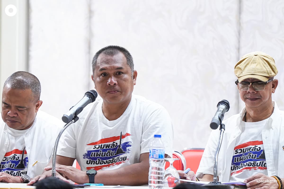 Protesters-prepare-to-go-to-Parliament-to-demand-the-repeal-of-MOU-43-SPACEBAR-Photo07.jpg