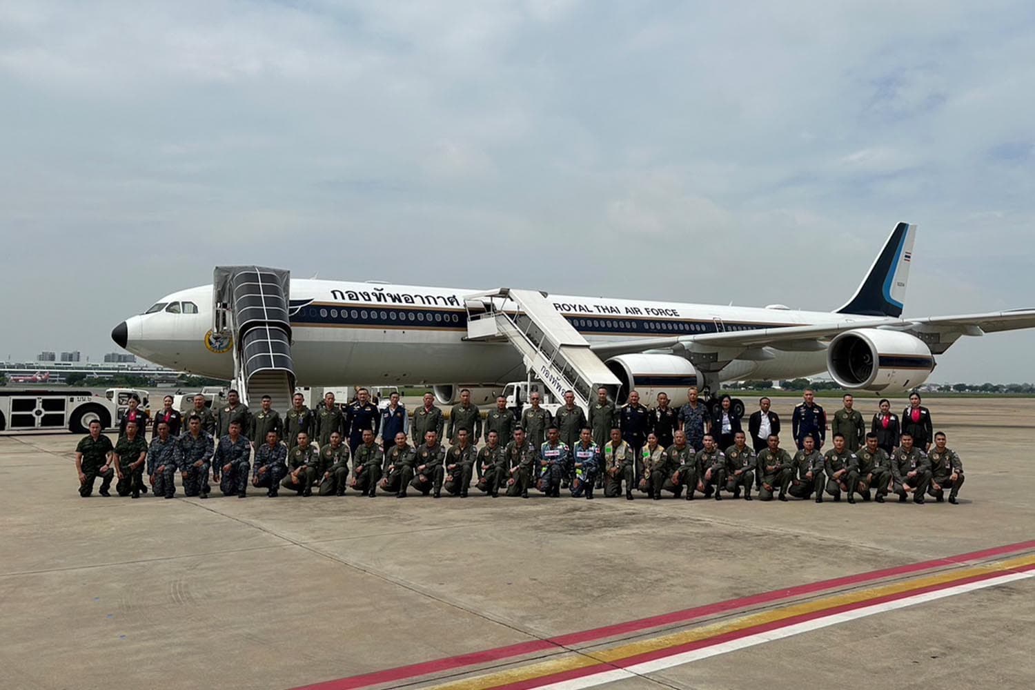 RTAF_pick_up_Thai_people_in_UAE_no_need_to_go_to_Israel_SPACEBAR_Hero_26e7345844.jpg