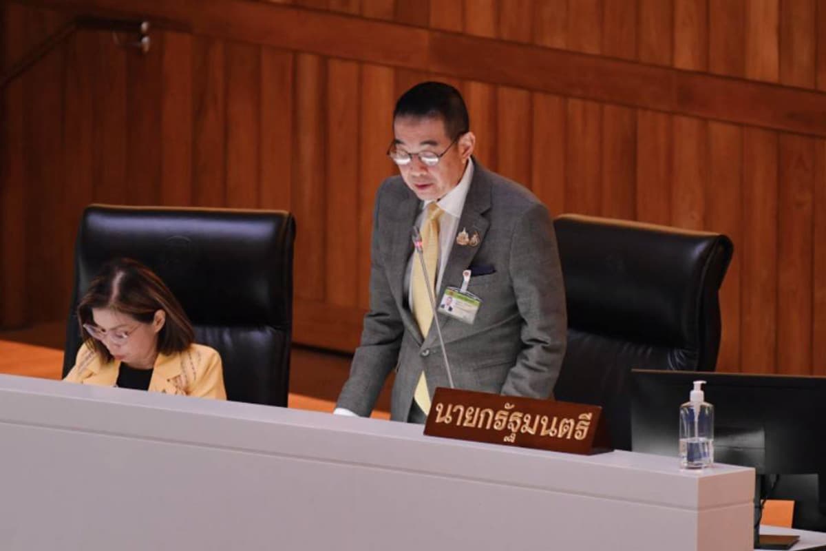 Rangsiman_called_on_govt_clarify_Thai_banks_involve_Myanmar_govt_weapons_purchases_SPACEBAR_Photo01_140ff52e23.jpg
