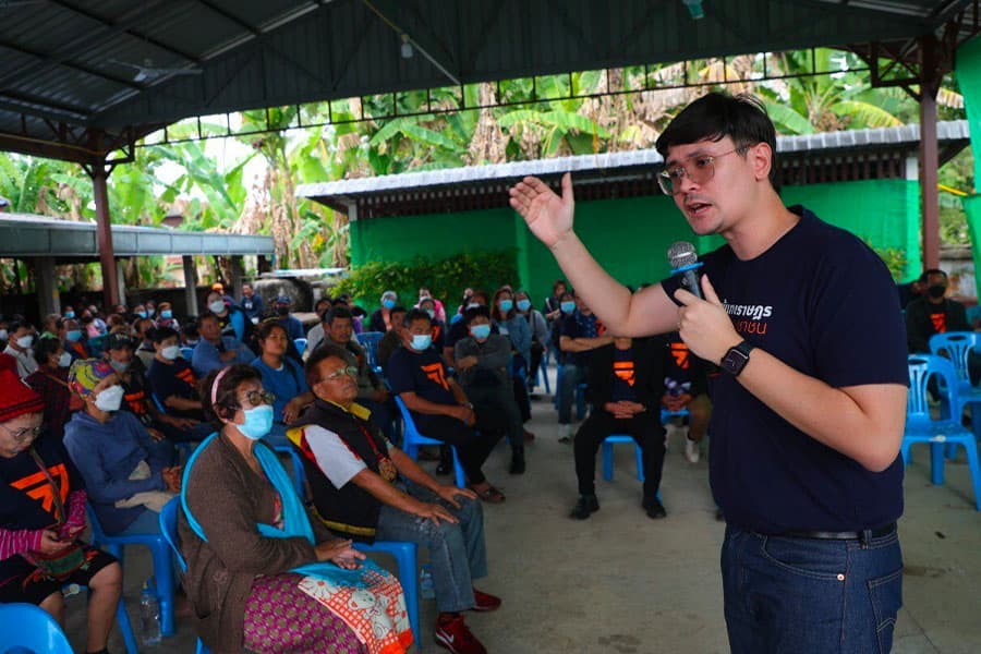 Rangsiman_led_the_Move_Forward_Party_team_to_go_far_ahead_in_campaigning_in_Sakon_Nakhon_province_SPACEBAR_Photo01_bacc6dfe83.jpeg