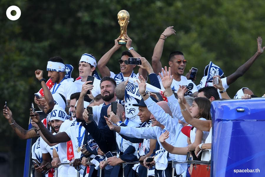 Raphael_Varane_Announce_Retirement_International_SPACEBAR_Photo02_275b873930.jpeg