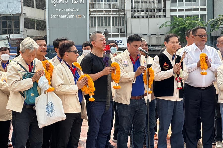 Rawee_launches_the_New_Palangdharma_Party_to_fight_for_the_2023_election_SPACEBAR_Photo01_e0ca083b9a.jpeg