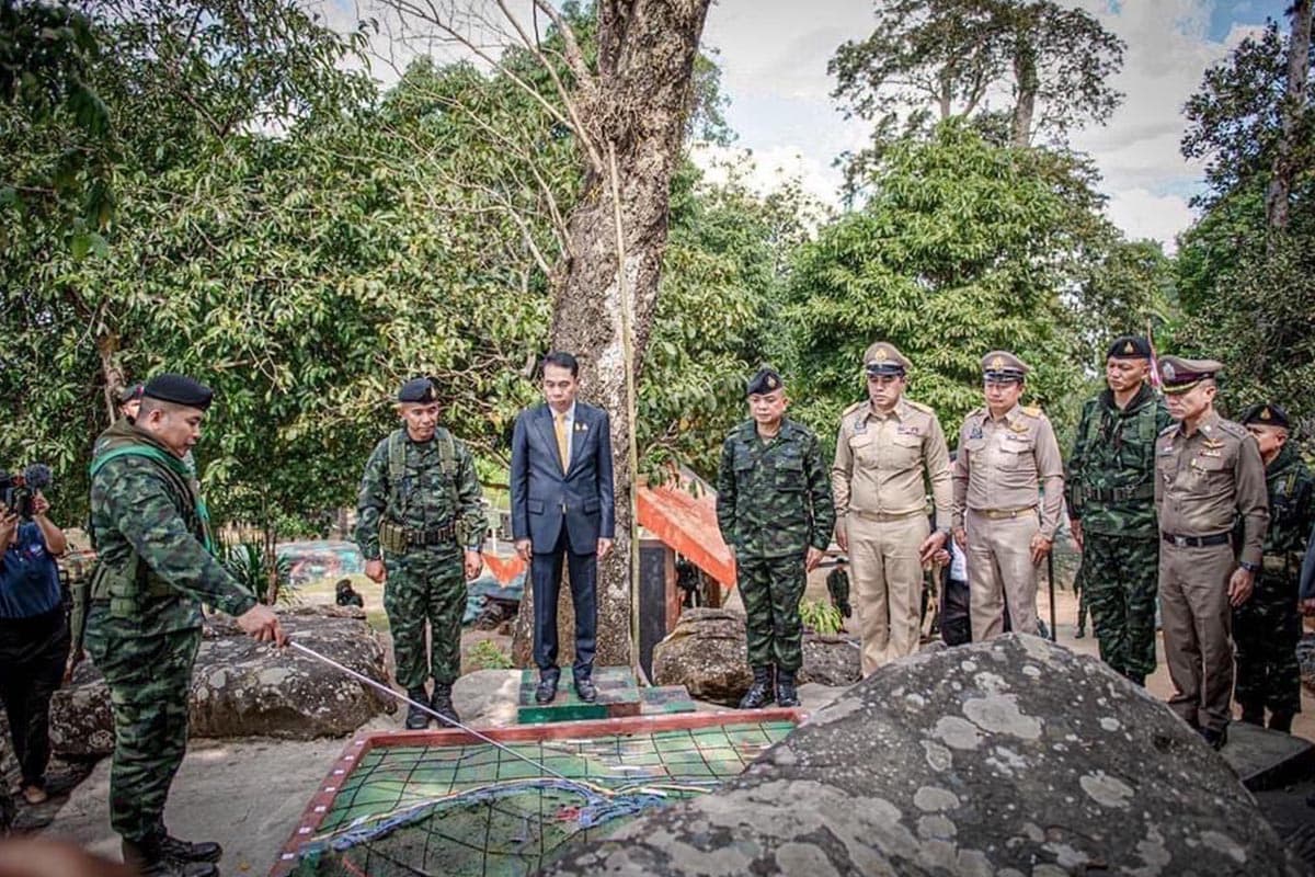 Relationship_Shinawatra_Hun_Clan_Border_Thailand_Cambodia_SPACEBAR_Photo02_75772e2bbd.jpg