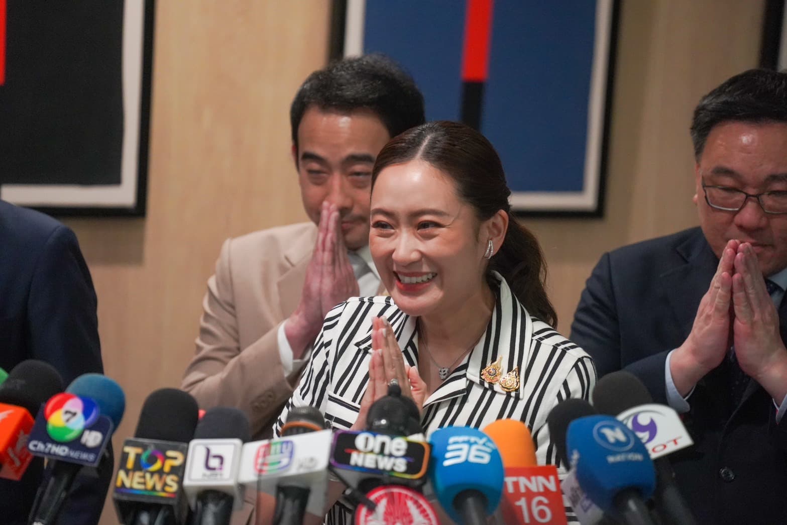 S_1835593_9db46631a2.jpg