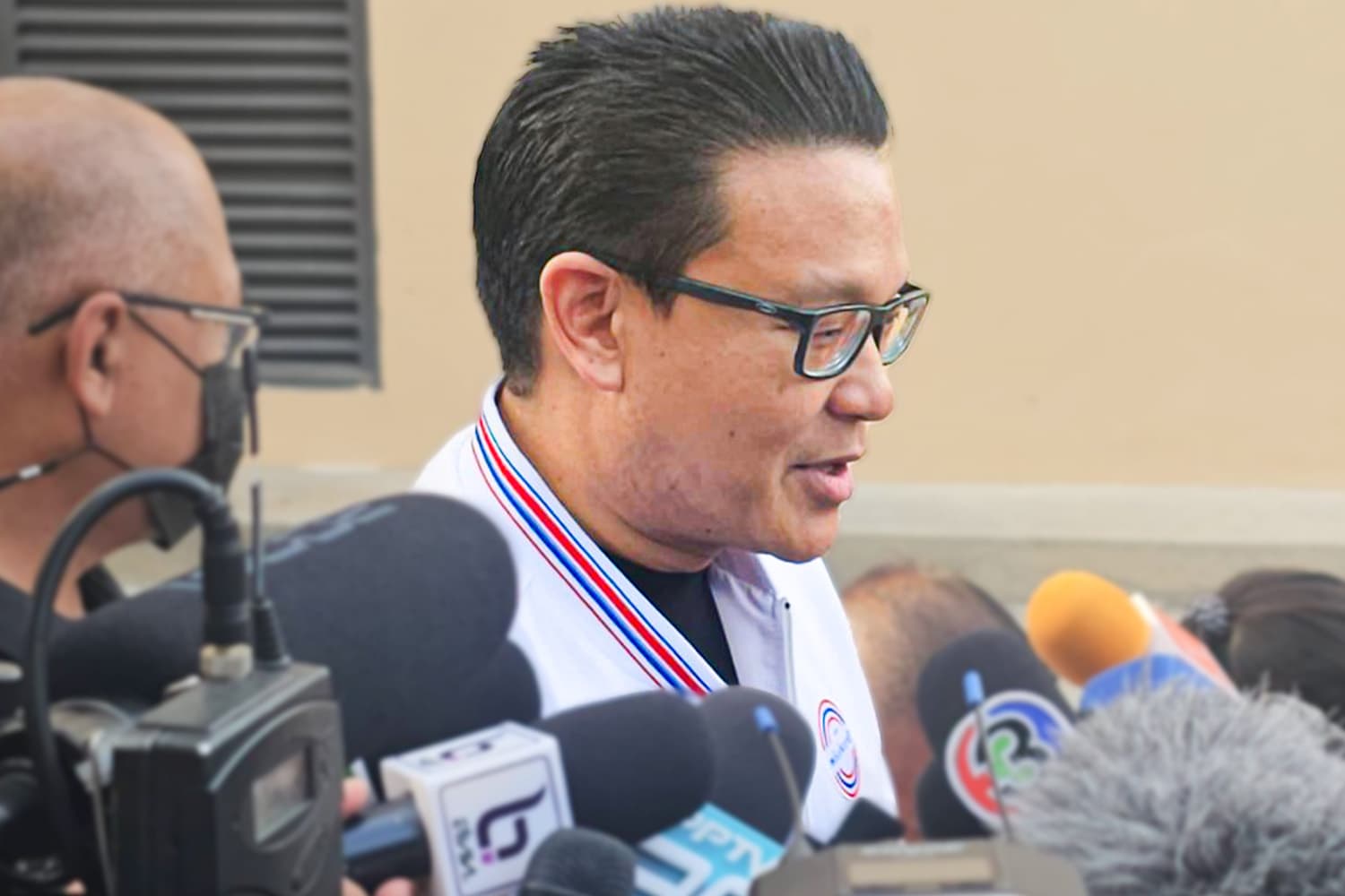 Sakolthee_declined_to_comment_about_Palang_Pracharat_Party_will_be_opposition_SPACEBAR_Hero_c3f143ffbe.jpeg