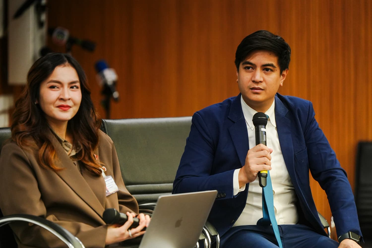 วิกฤตศรัทธา 'เลือก สว.' เจาะสูตร กกต. 'ปล่อย-เข้ม-เร่ง-เบลอ' หลักฐาน 'คดีฮั้ว' ส่อผิด ม.157 