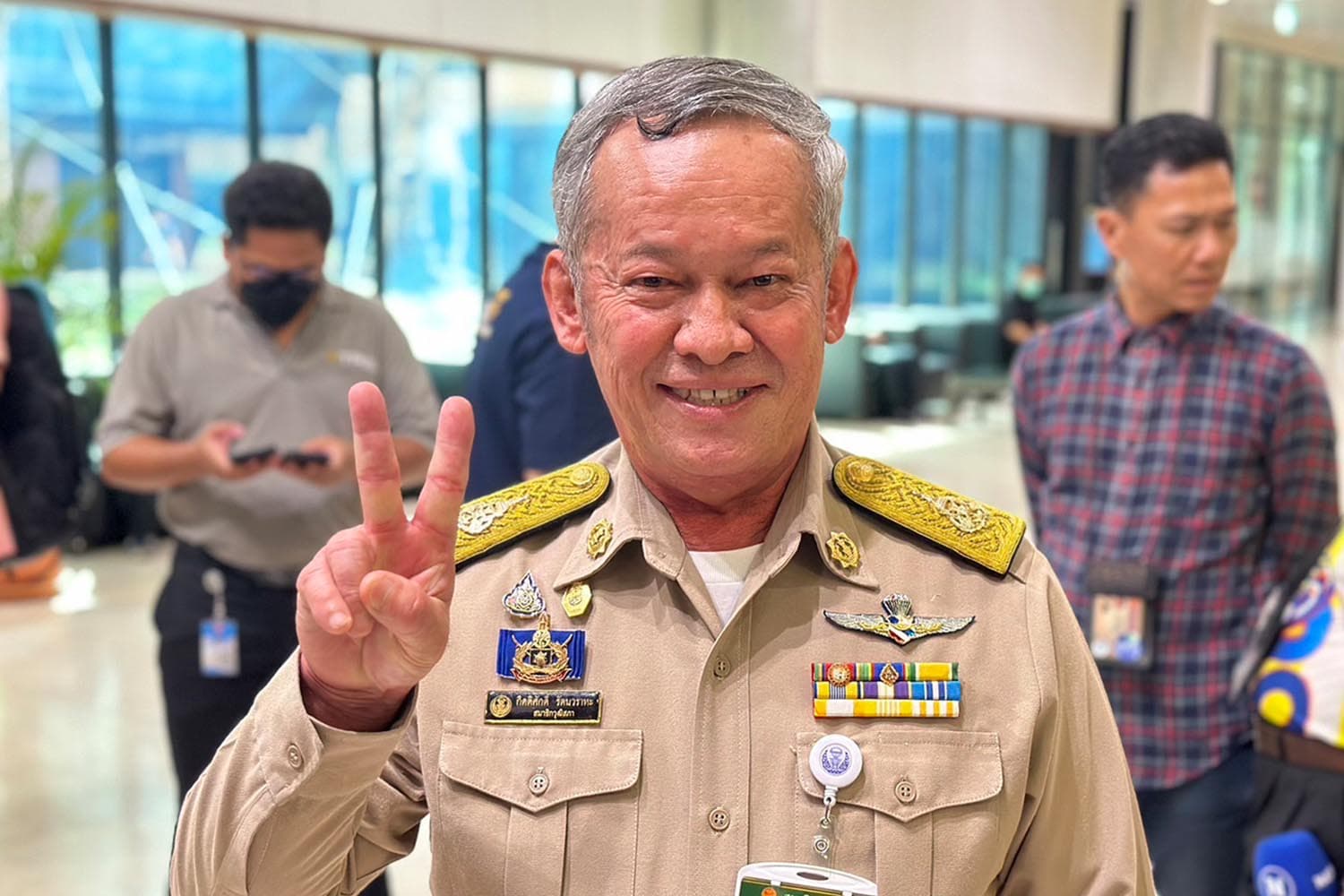 Senator_Kittisak_Rattanawaraha_Vote_PM_of_Pheuthai_Party_SPACEBAR_Hero_30041324ba.jpeg