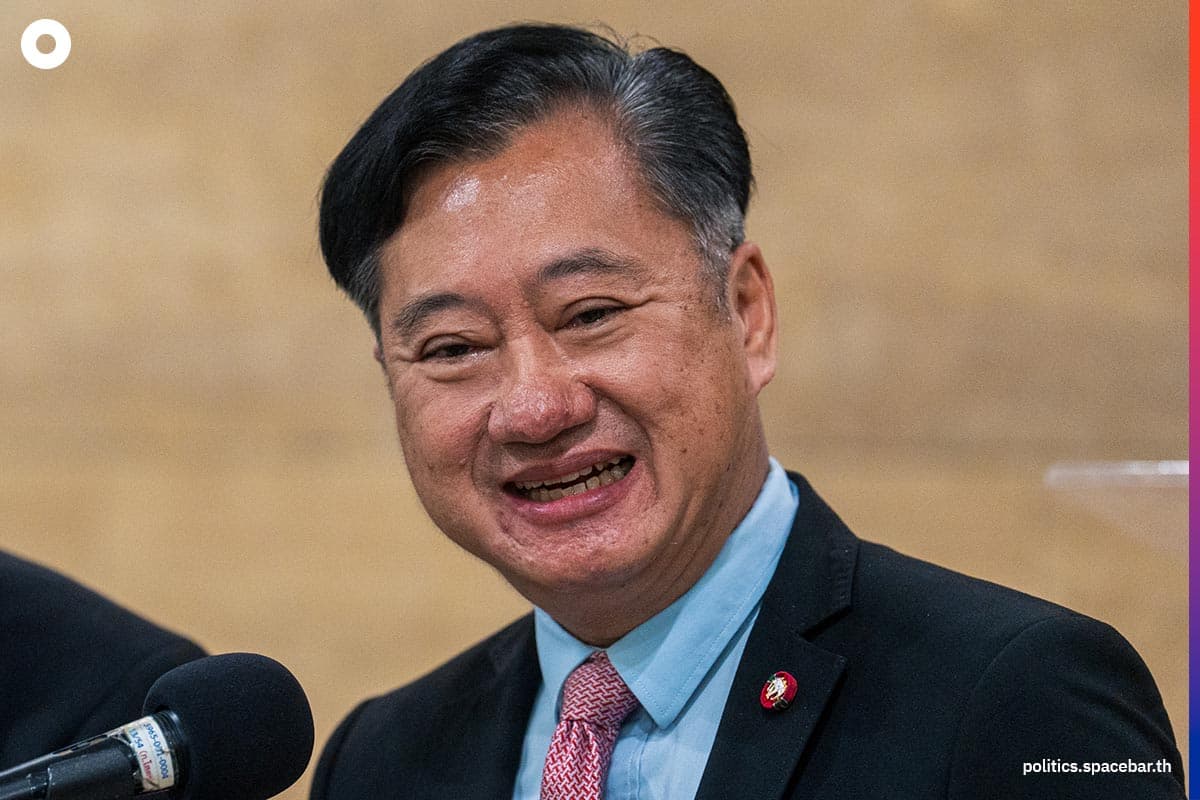 Senator_Seree_Suwanpanont_Somchai_Sawangkarn_will_Meeting_SPACEBAR_Photo03_0269b110be.jpeg
