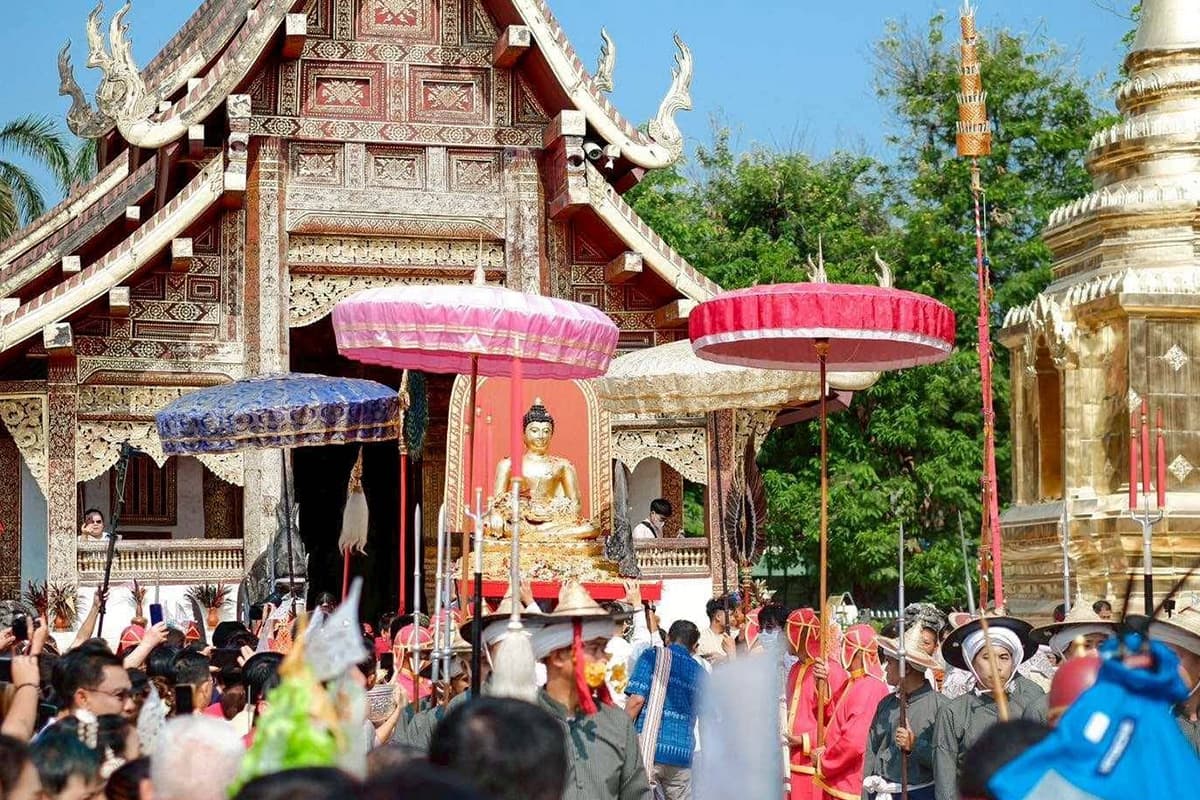 Severe-air-pollution-impacts-northern-Thailand's-Songkran-festival-SPACEBAR-Photo05.jpg