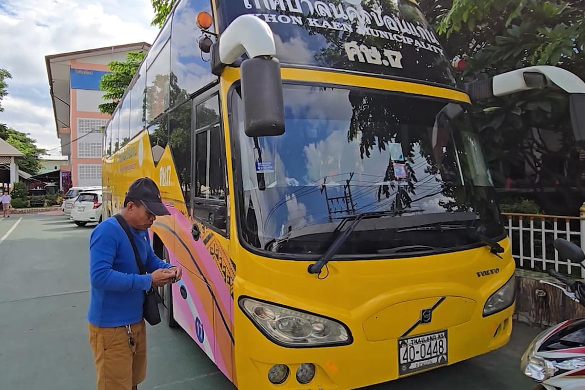 Should_buses_be_equipped_with_gas_Questions_reflect_solutions_to_systematic_problems_SPACEBAR_Photo05_ad288727db.jpg