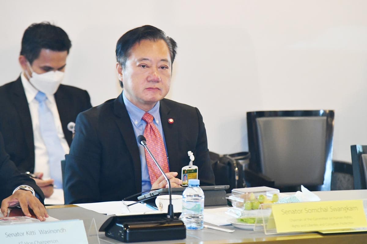 Somchai_suspicious_of_ECT_is_slow_to_consider_cases_of_M_Ps_SPACEBAR_Photo02_0326bd8269.jpg