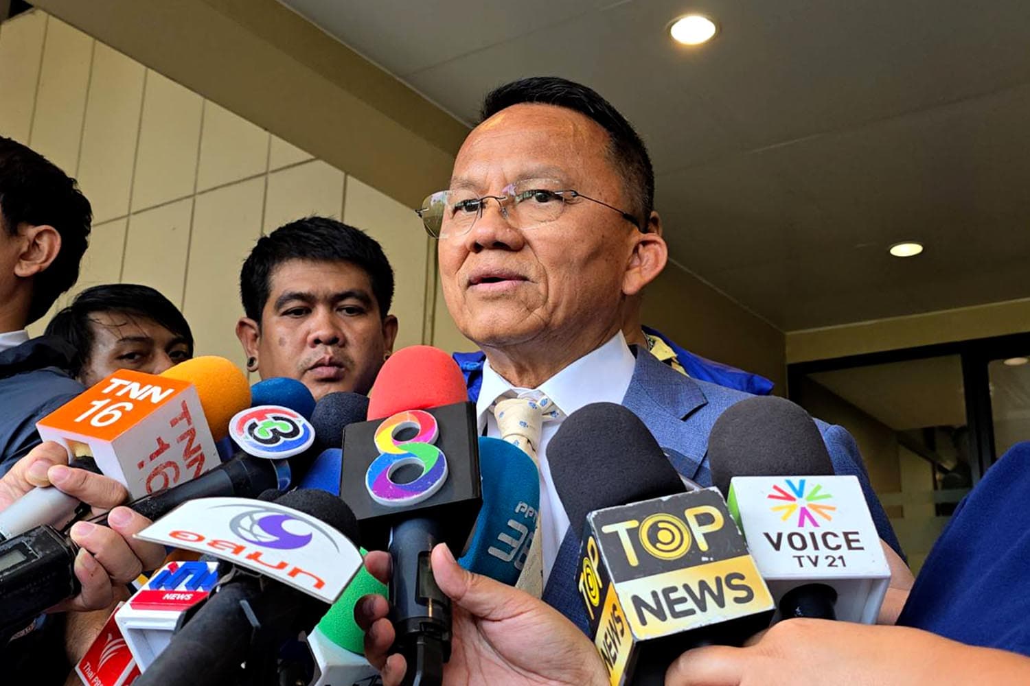 Somsak_doesn_t_criticize_the_appearance_of_the_Cabinet_SPACEBAR_Hero_4bafbd37e3.jpg