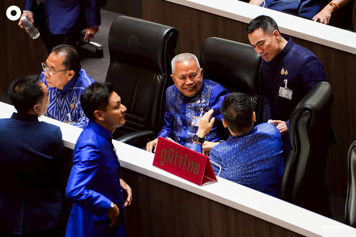 Sopon-Mallika-Lertsak-Parliment-15Mar26-SPACEBAR-Photo06.jpg