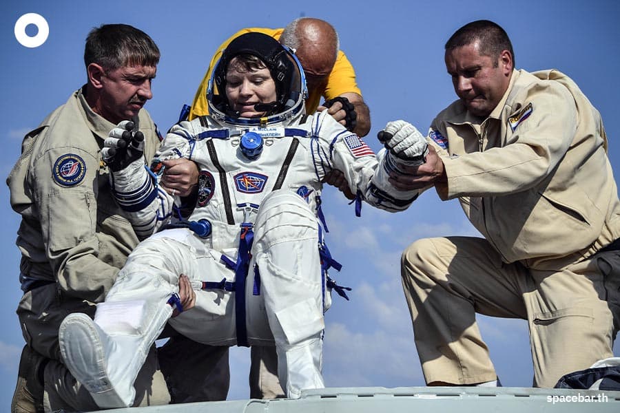 Spacesuit_for_return_to_the_Moon_unveiled_Artemis_III_SPACEBAR_Photo01_ea8a158ff1.jpeg