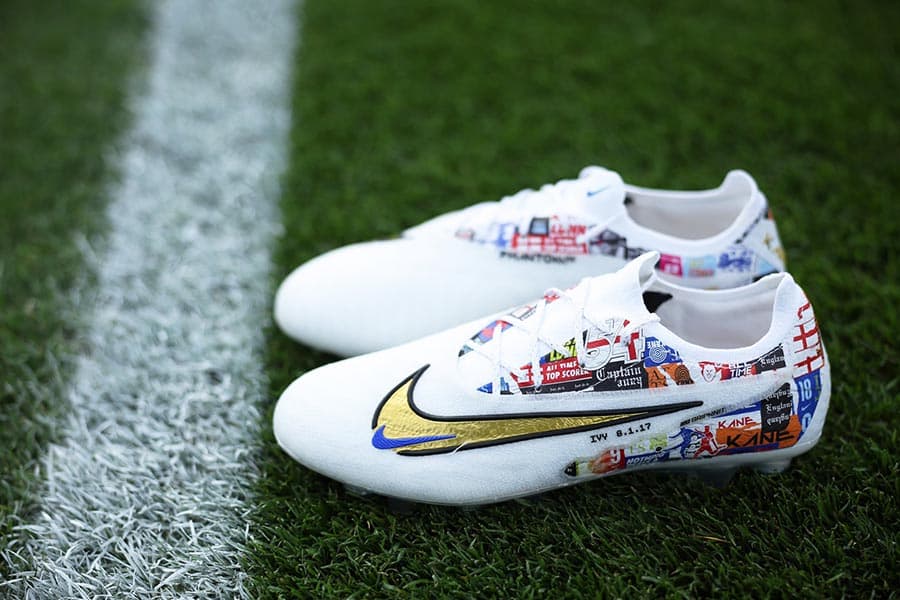 Special_Nike_Phantom_GX_for_Harry_Kan_SPACEBAR_Photo02_f4a2c2b3b4.jpeg