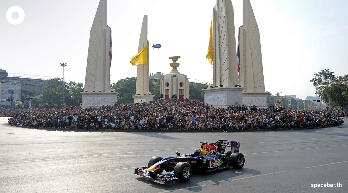Sportspeople_Alexander_Albon_Birabongse_Bhanudej_Formula_1_SPACEBAR_Photo01_da021fd79e.jpeg