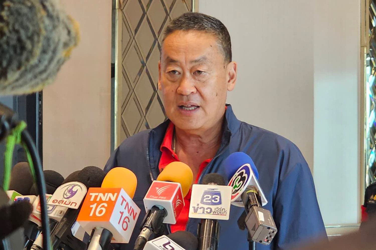 Srettha_said_Paetongtarn_not_put_pressure_on_the_Governor_of_the_Bank_of_Thailand_SPACEBAR_Hero_3e92709ec6.jpg