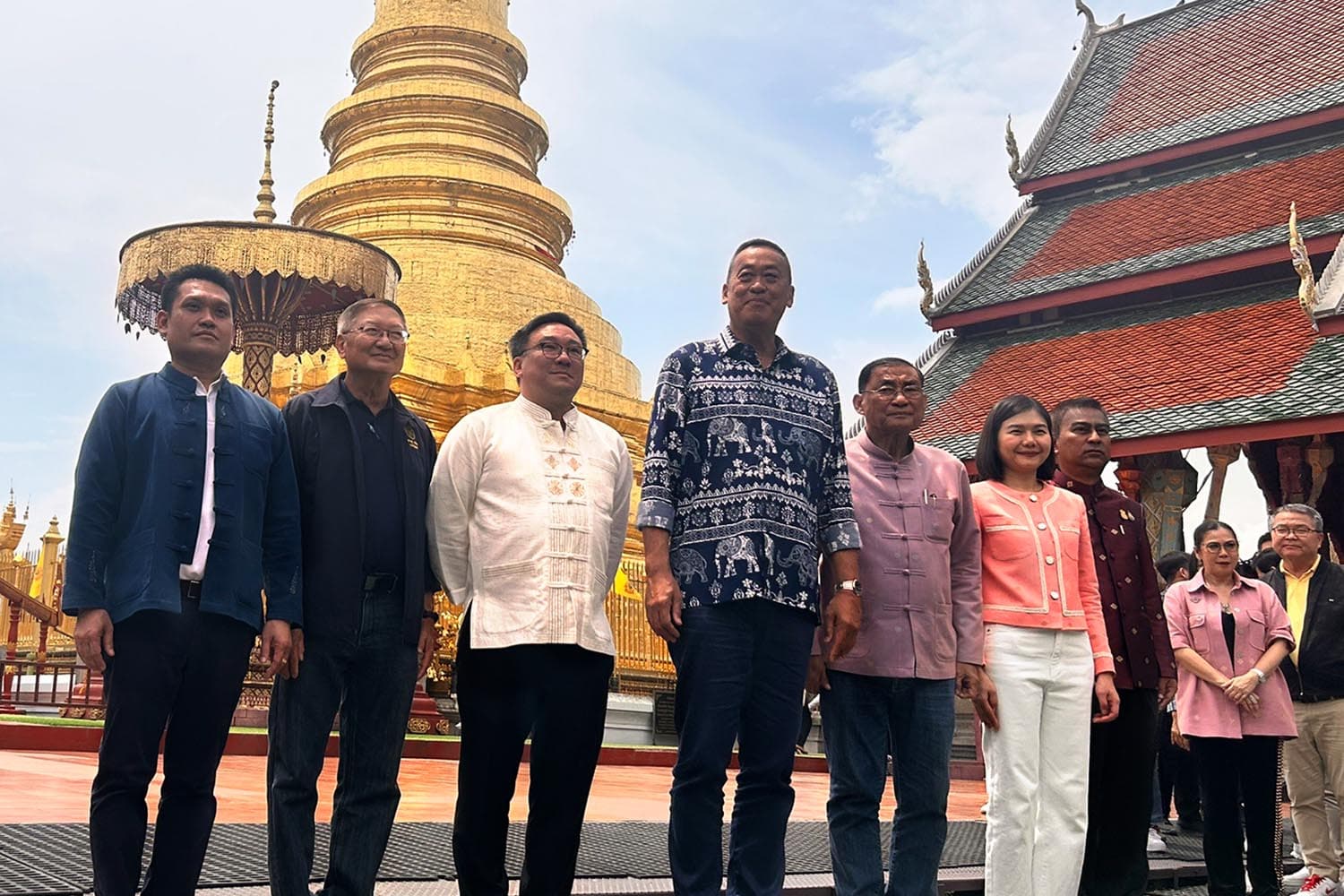 Srettha_visits_Lamphun_SPACEBAR_Hero_e6063f7bdd.jpg