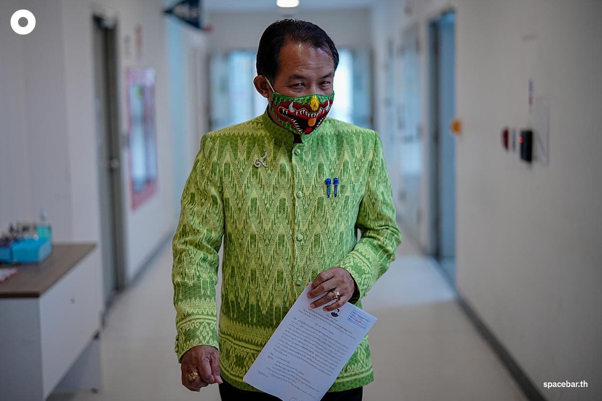 Srisuwan_filed_a_complaint_with_the_ECT_to_examine_MFP_SPACEBAR_Photo02_9dbc692e13.jpg